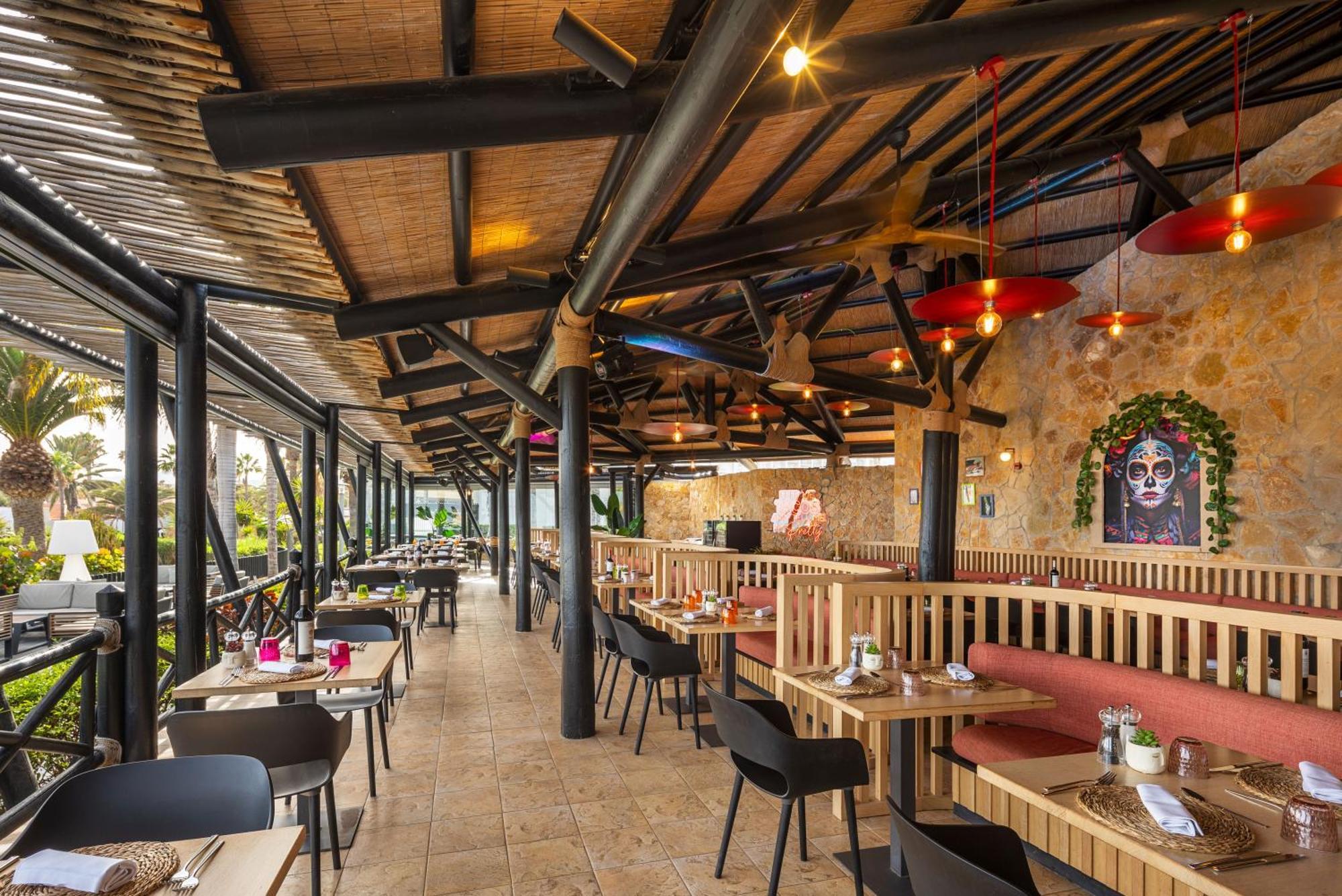 Отель Barcelo Fuerteventura Royal Level (Adults Only) Калета-де-Фусте Экстерьер фото